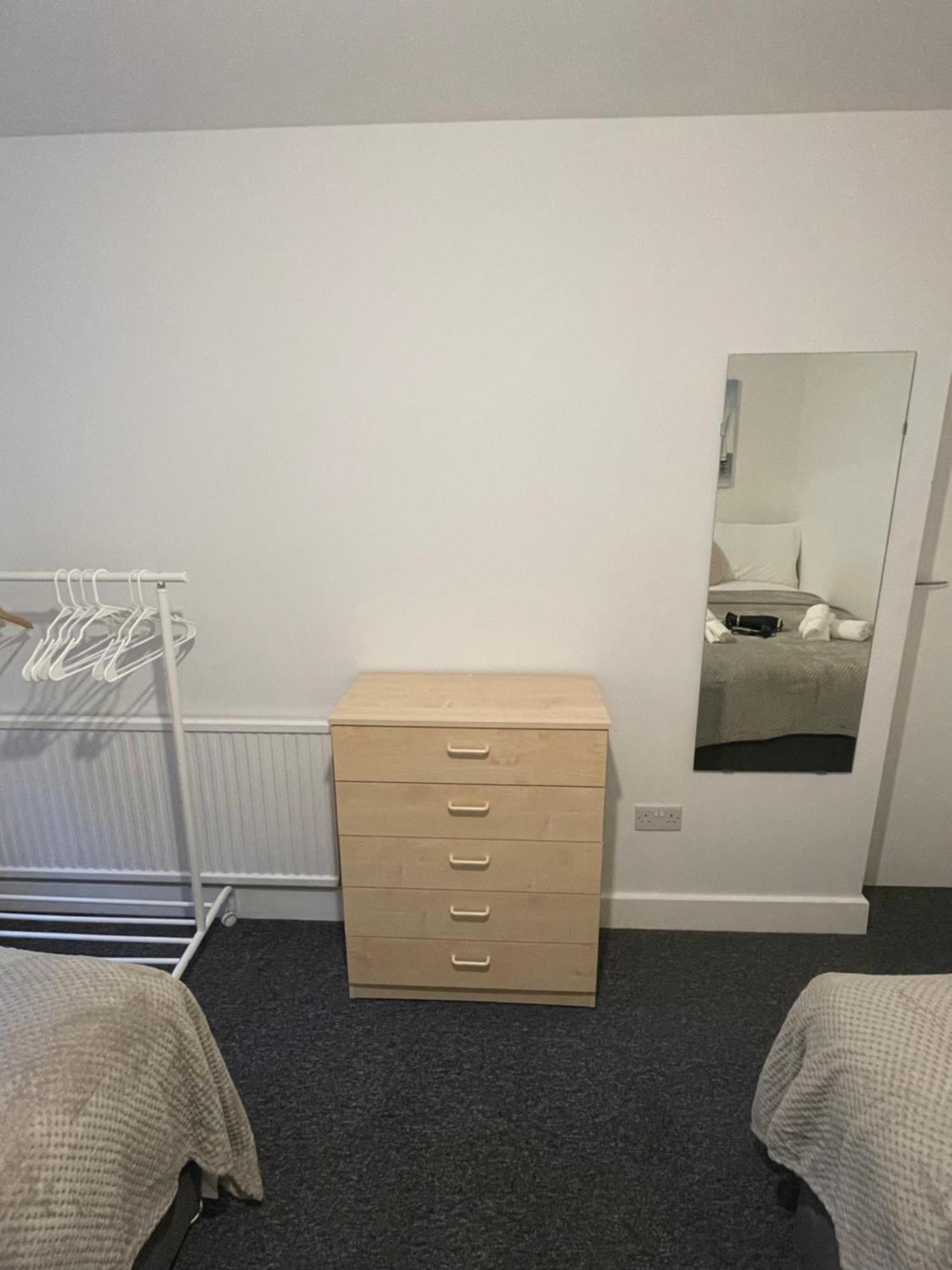 Lovely Triple And Quadruple Rooms In Euston & Square In Central Londres Extérieur photo